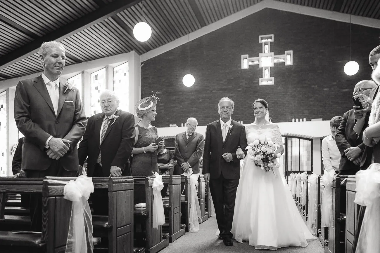 Summer Wedding Clontarf Castle | Dublin | Holst Photography Ireland